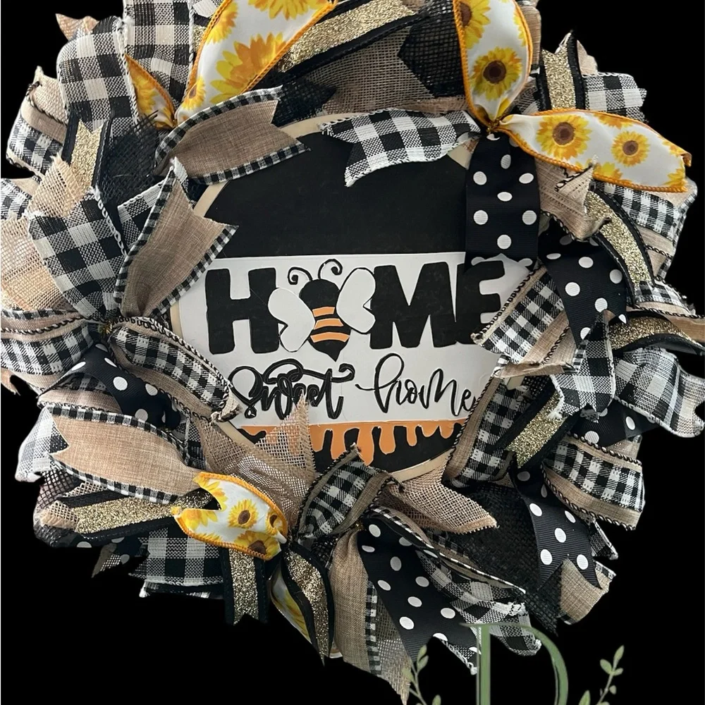 Home Sweet Home Bee Wreath - Black, Yellow, Tan